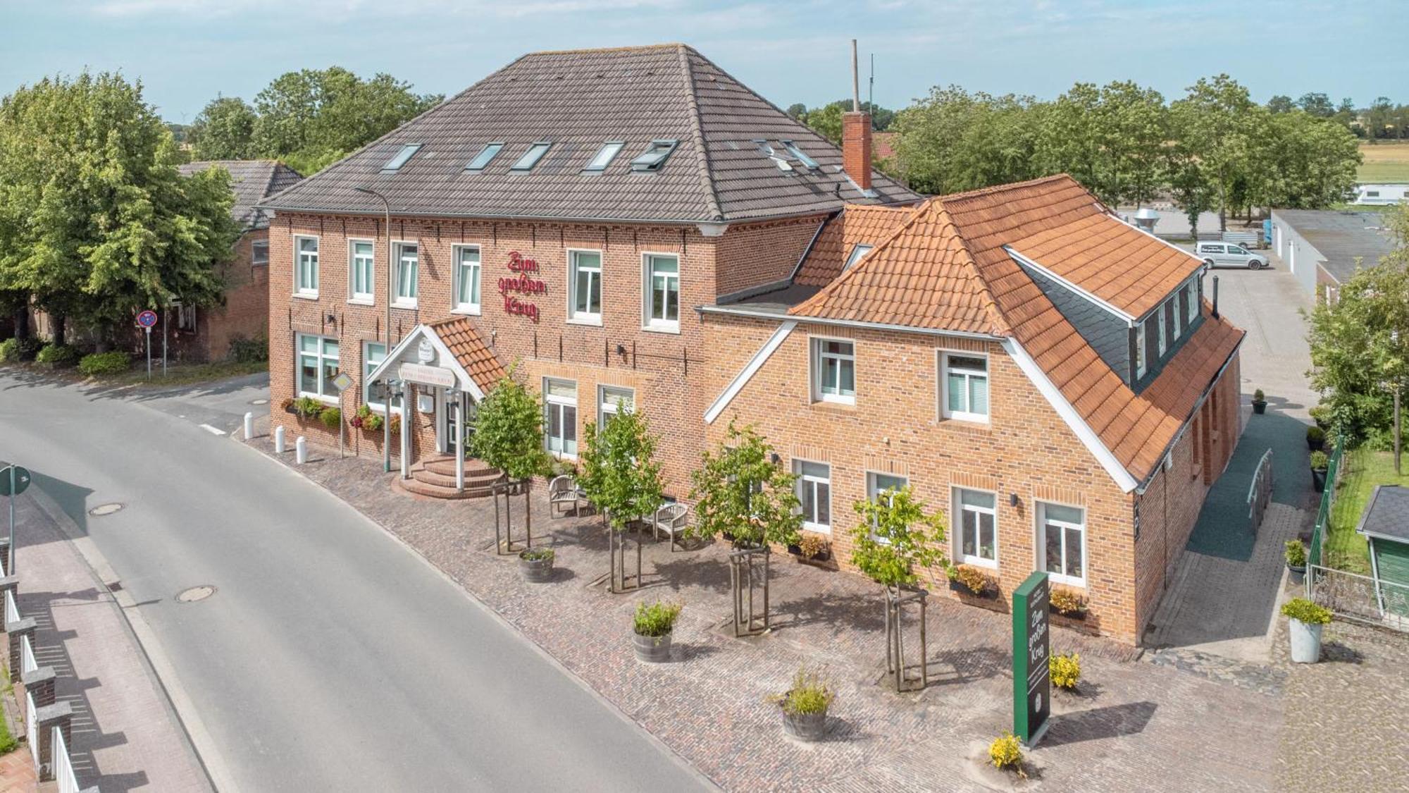 Hotel Zum Grossen Krug Wirdum Eksteriør billede